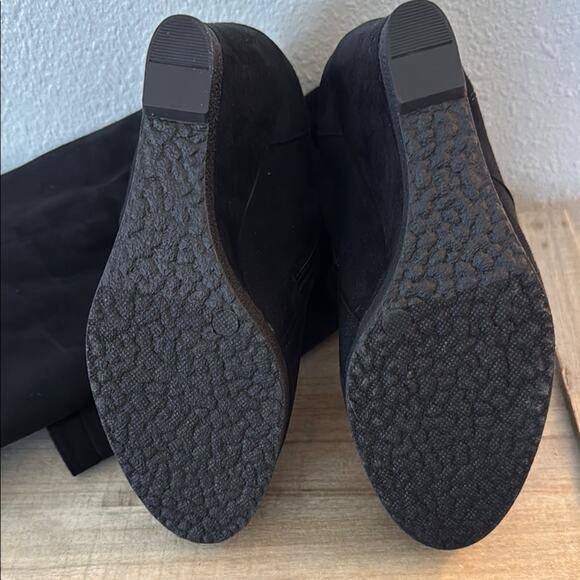 Lane Bryant Sleek Black Over the Knee Boots 
Size 7 Wide - Picture 7 of 7